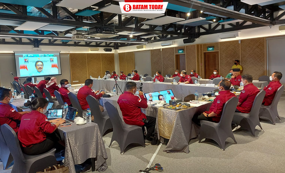 Suasana rakor GTRA terintegrasi bersama Gubernur Ansar dan Mentri ATR Sofyan A Djalil